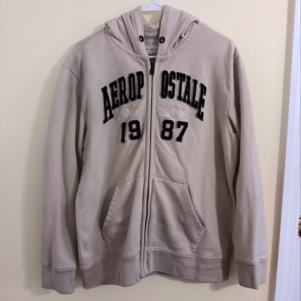 Aeropostale Cream Color Hoodie (L)